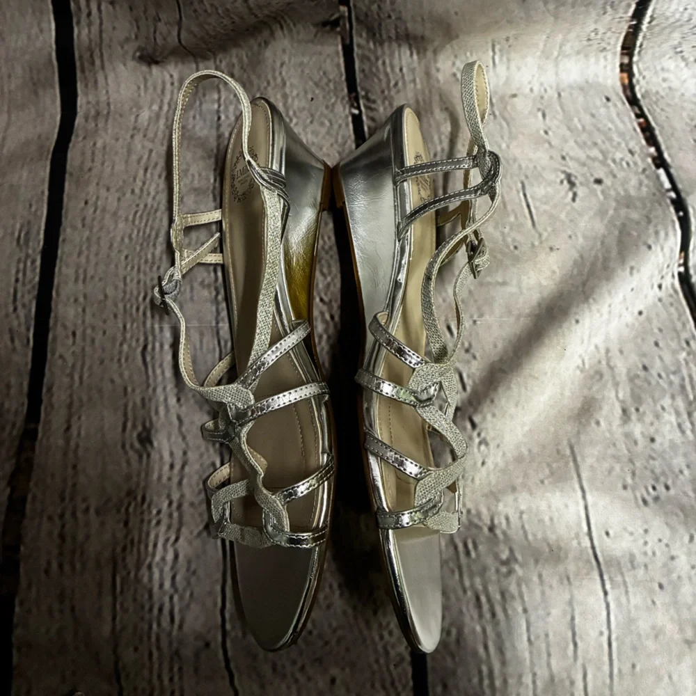 I. Miller Women’s Silver Glitter Strappy Wedge Sandals Formal Elegant Shoes Sz 8